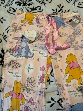 Disney Pink Winnie the Pooh & Friends Womens Pajama Pants